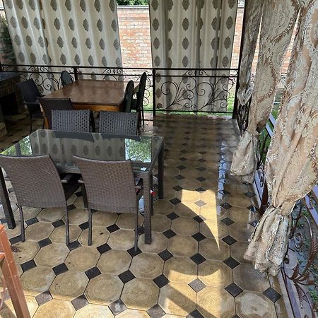 Amanat Guest House Бишкек Экстерьер фото