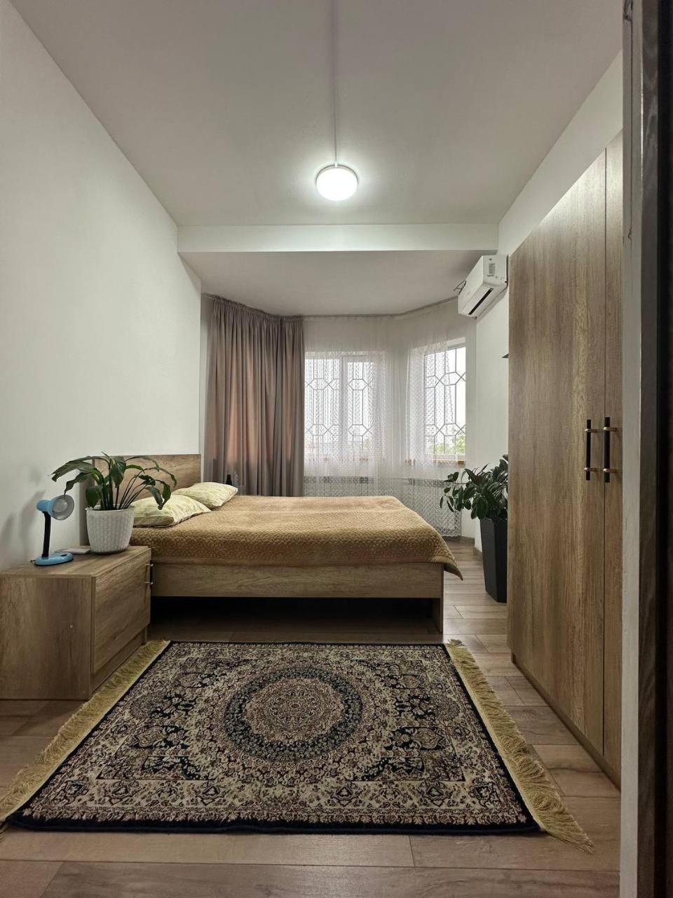 Amanat Guest House Бишкек Экстерьер фото