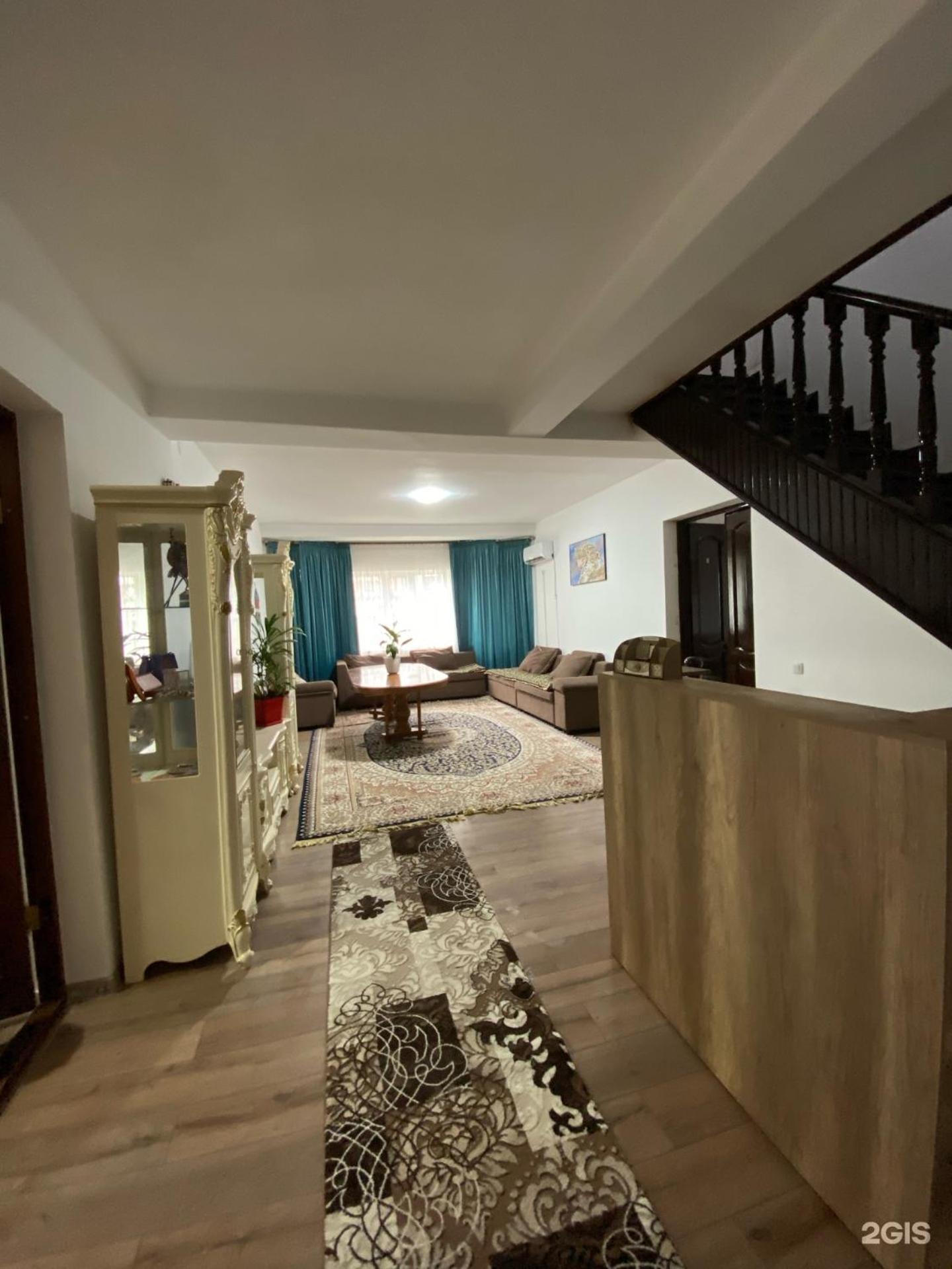 Amanat Guest House Бишкек Экстерьер фото